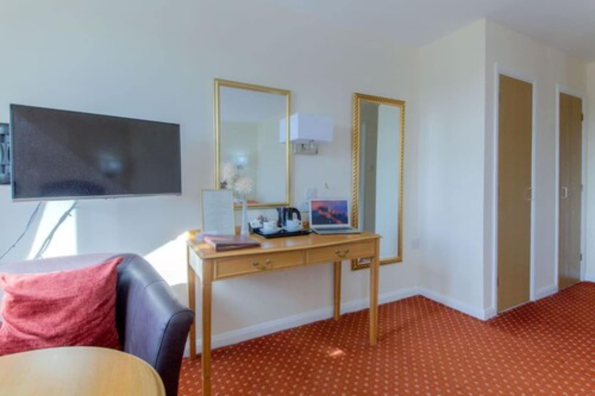 Wayford Bridge Inn Hotel Сталхэм Экстерьер фото