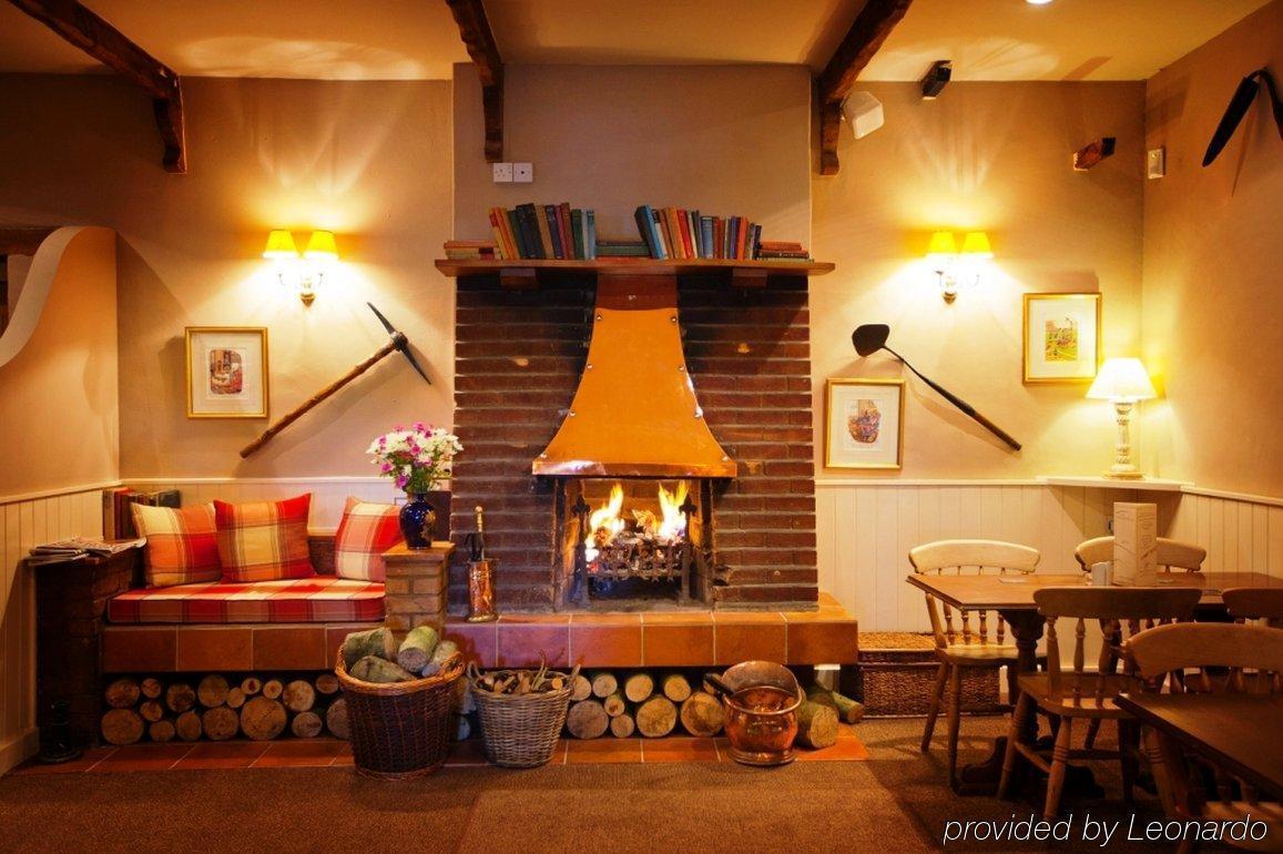 Wayford Bridge Inn Hotel Сталхэм Ресторан фото